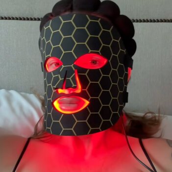 Solawave image